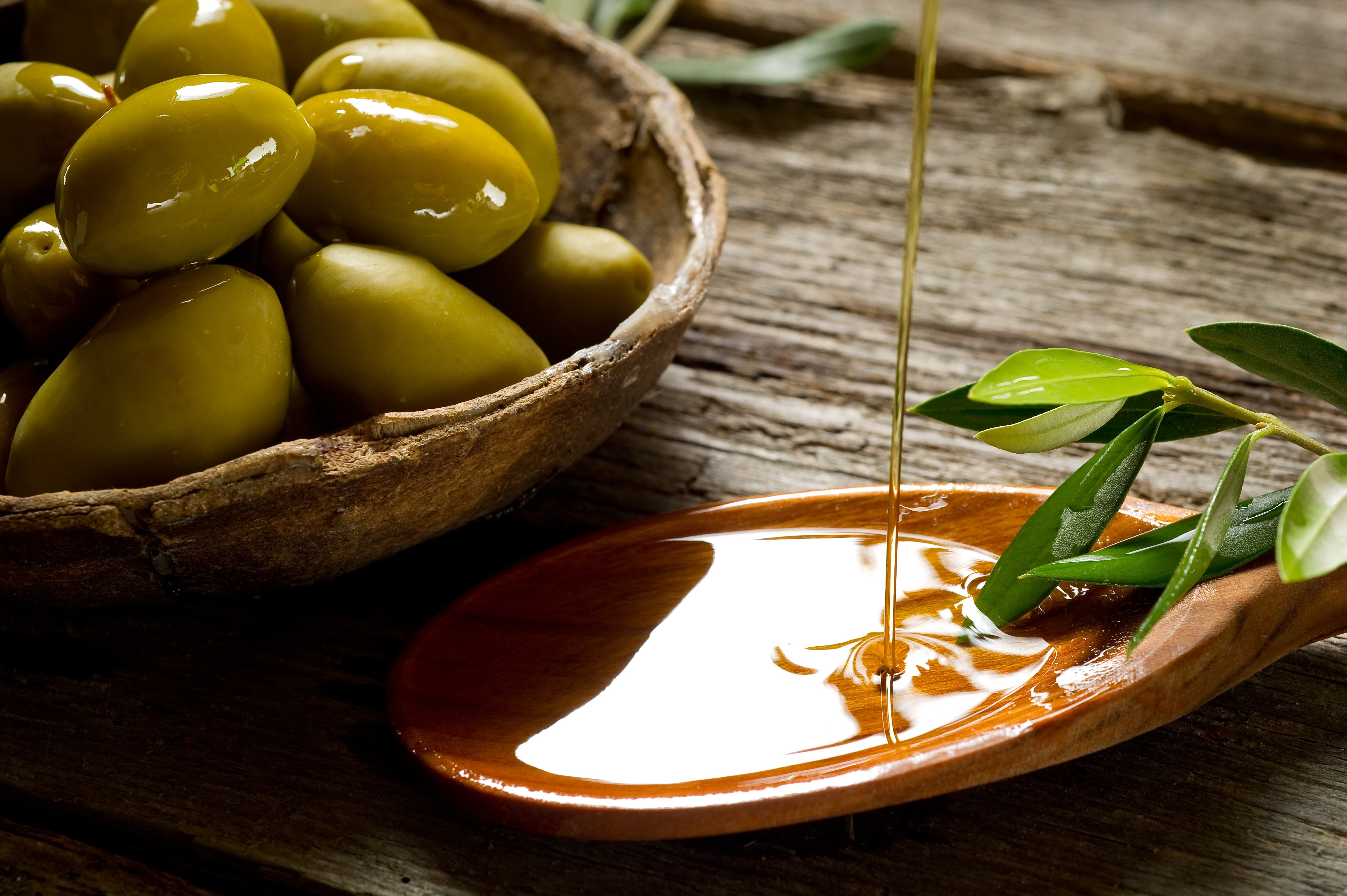 The Liquid Gold Subscription: Why You Should Subscribe to Regular Extr ...